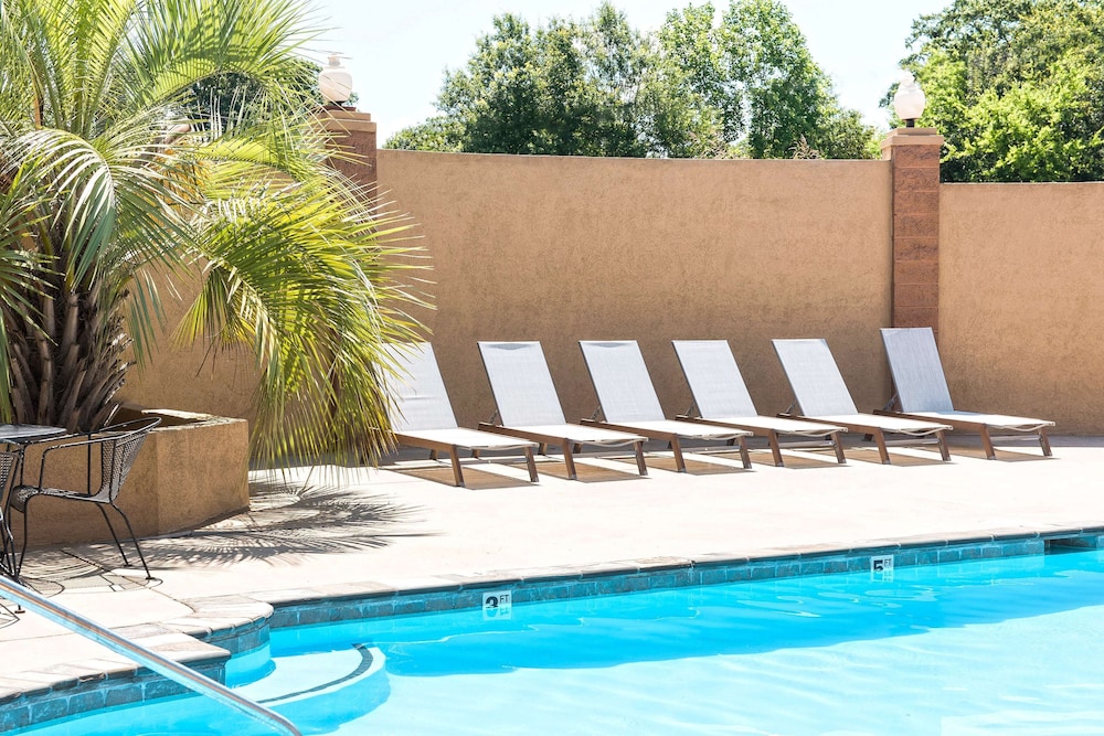 americas best value inn and suites griffin