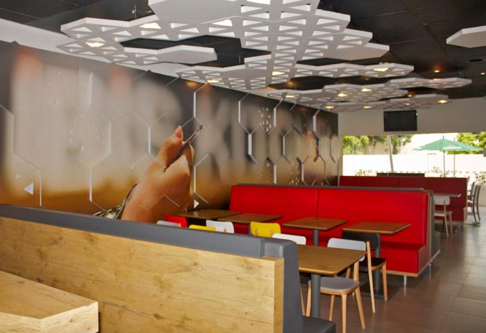 ibis guadalajara expo