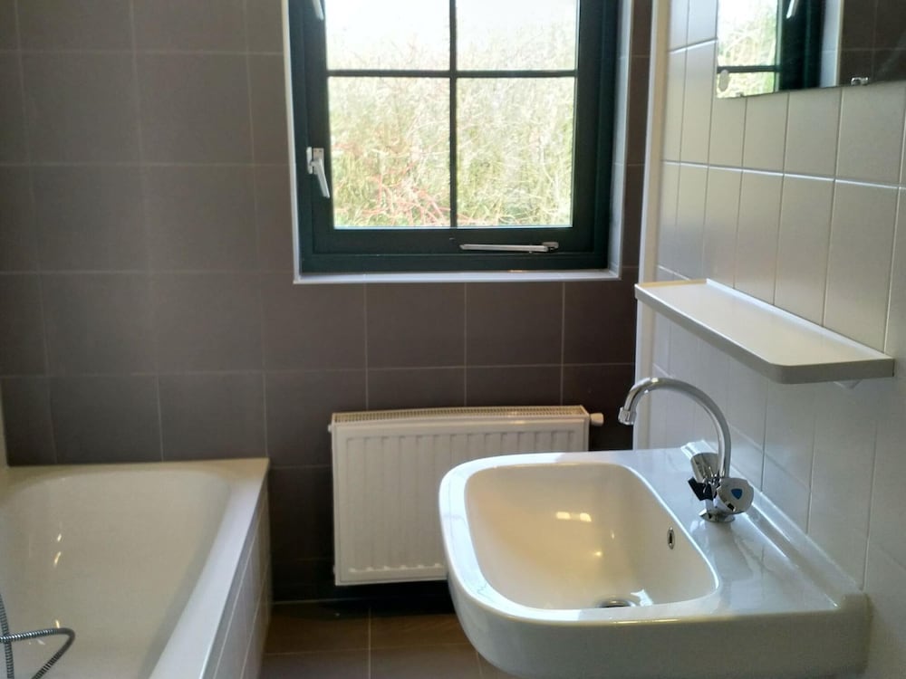 cozy furnished house with garden near nature reserve