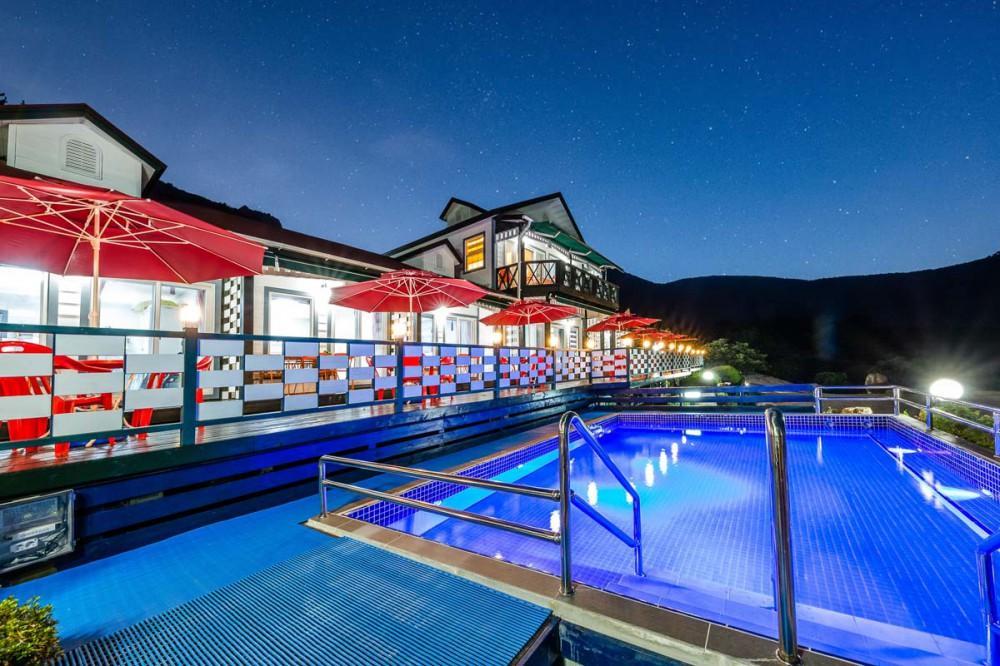 jeongwon beach pension