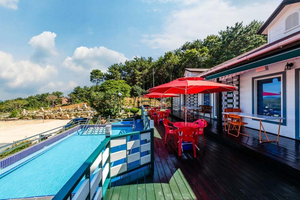 jeongwon beach pension