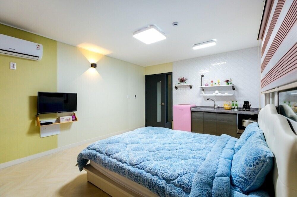 jeongwon beach pension