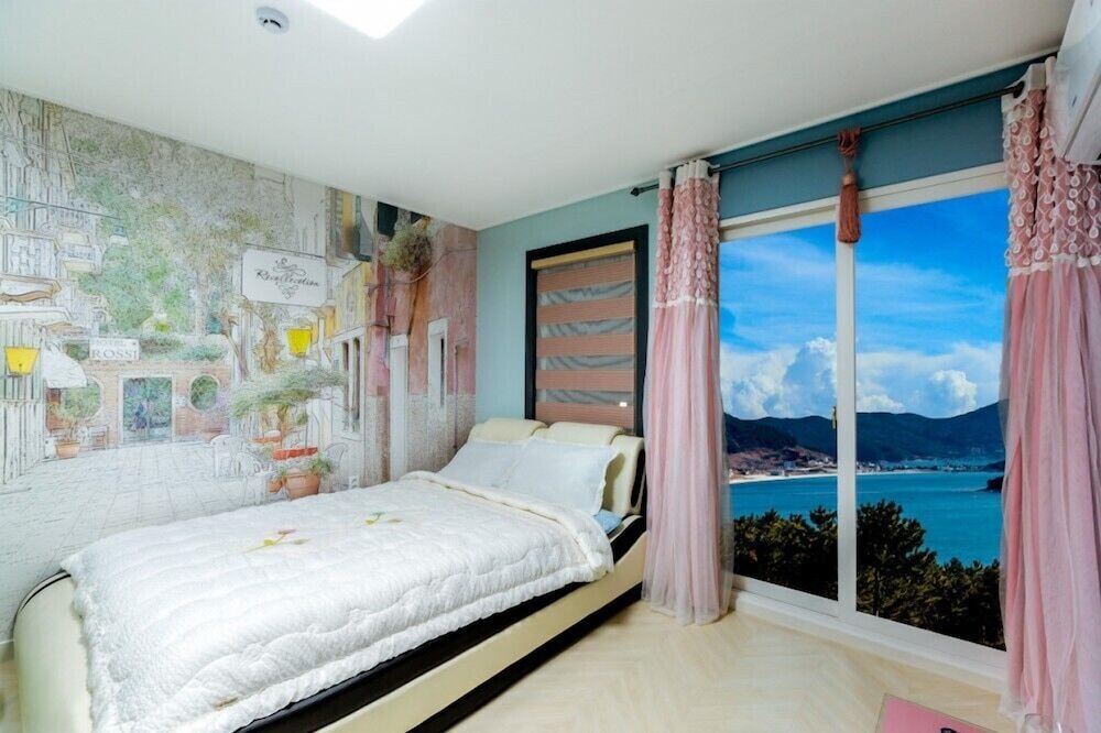 jeongwon beach pension