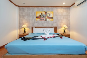 happy holiday resort and apartments patong beach