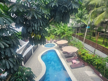 happy holiday resort and apartments patong beach
