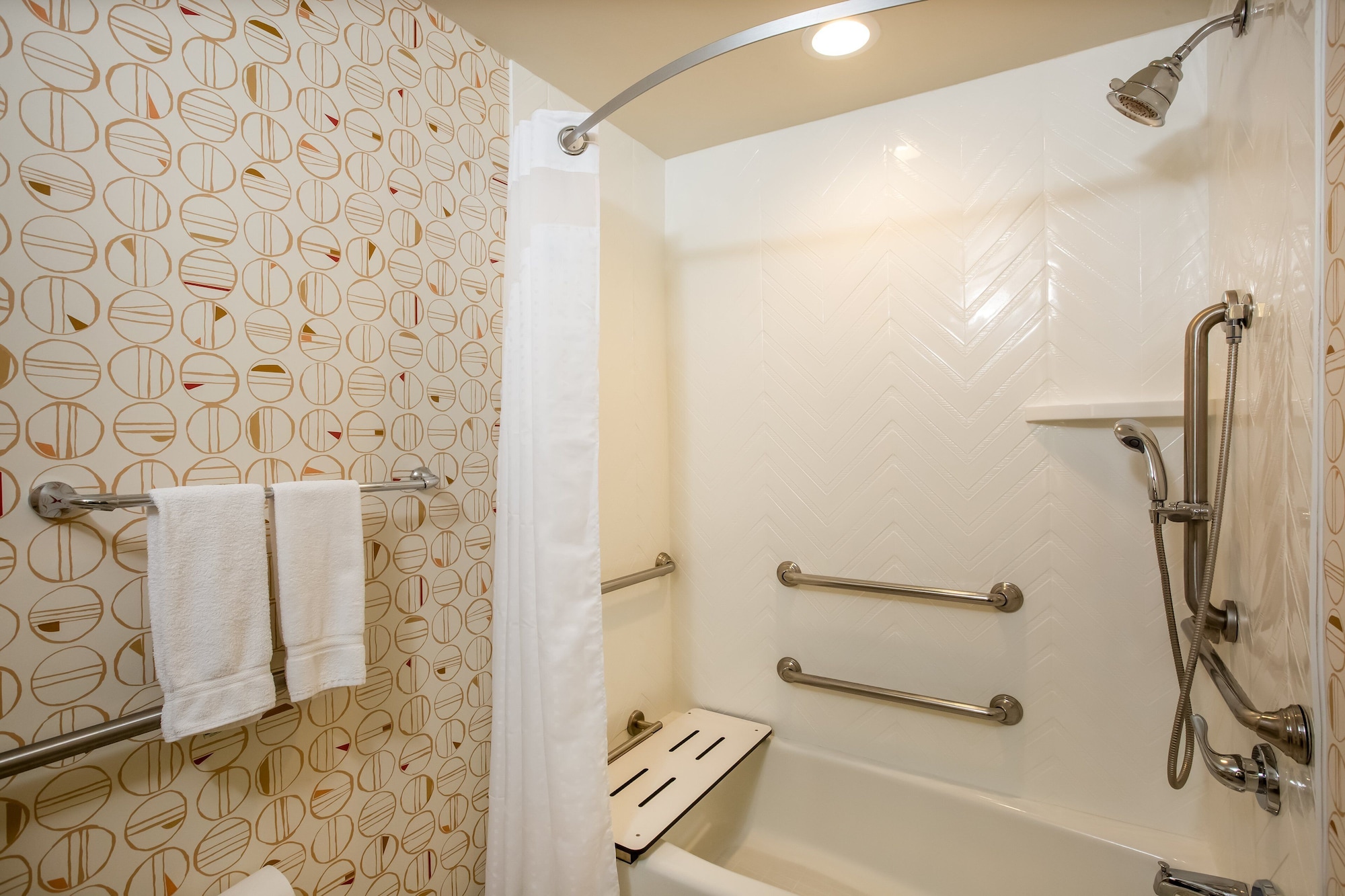holiday inn gulfport airport by ihg