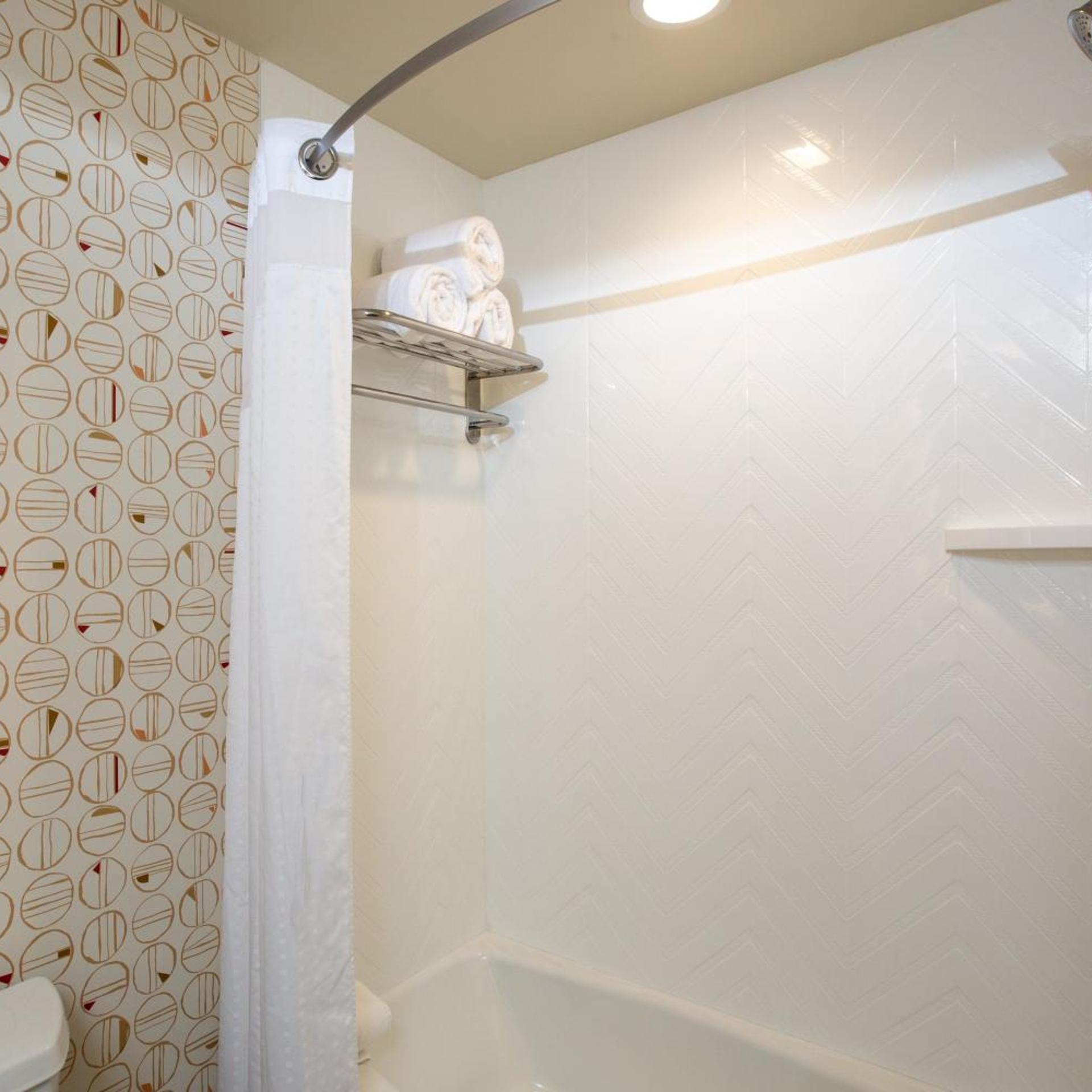 holiday inn gulfport airport by ihg