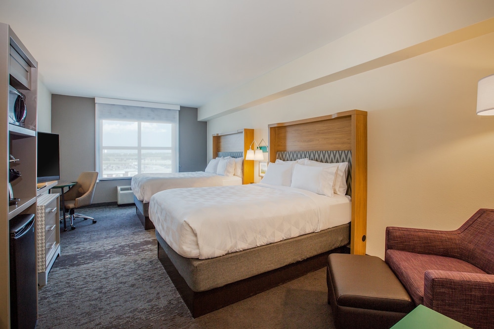 holiday inn gulfport airport by ihg