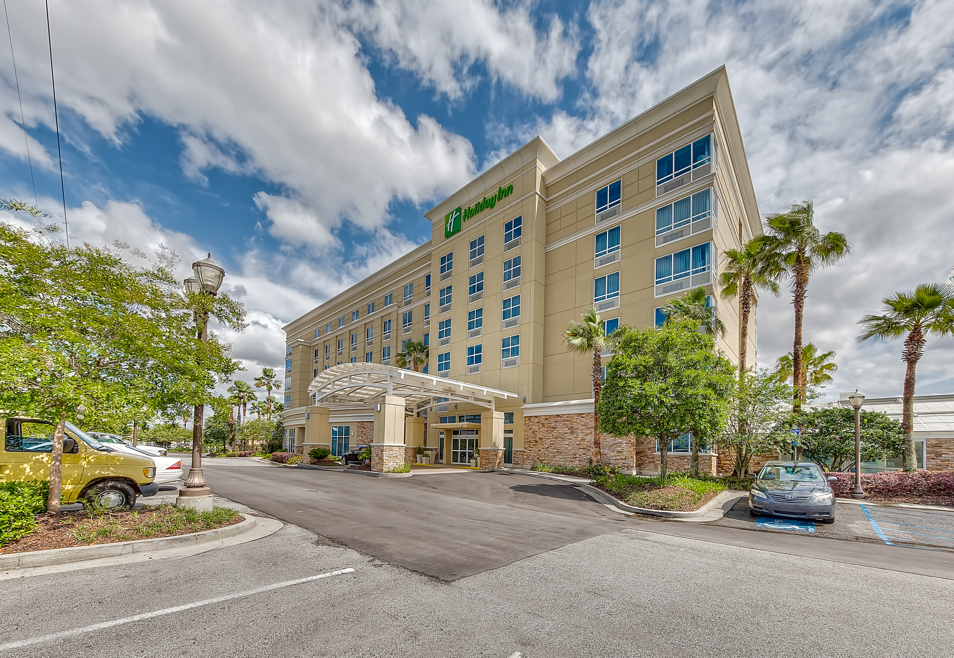 holiday inn gulfport airport by ihg