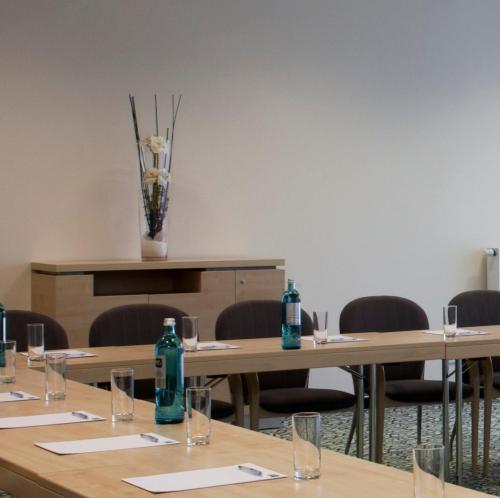 holiday inn express guetersloh by ihg
