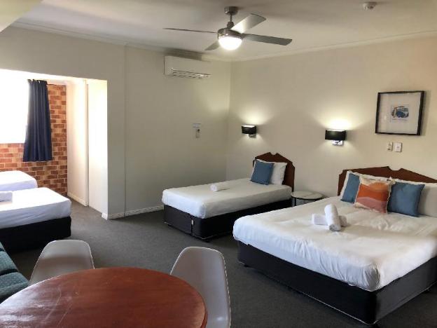 airport clayfield motel