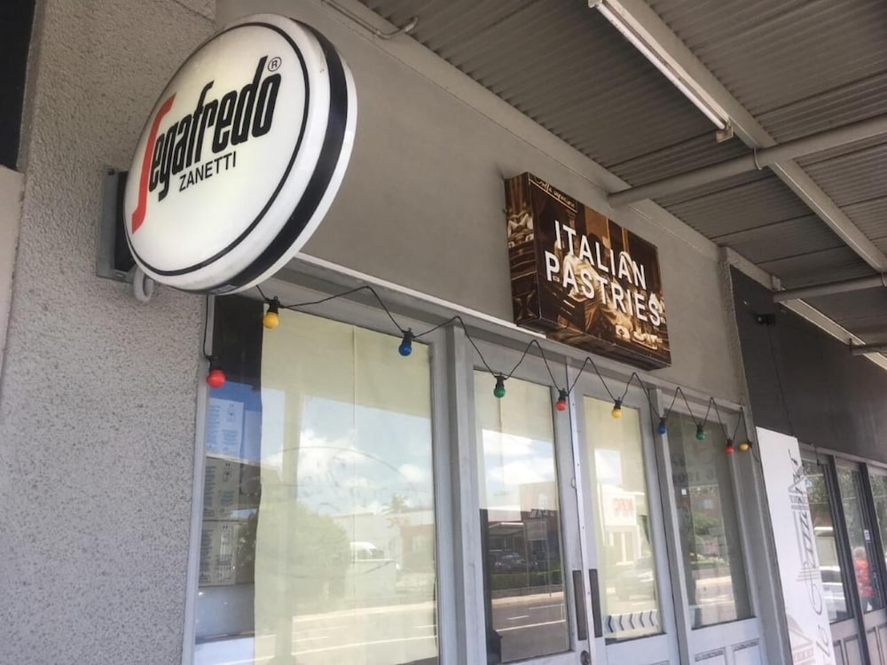 airport clayfield motel