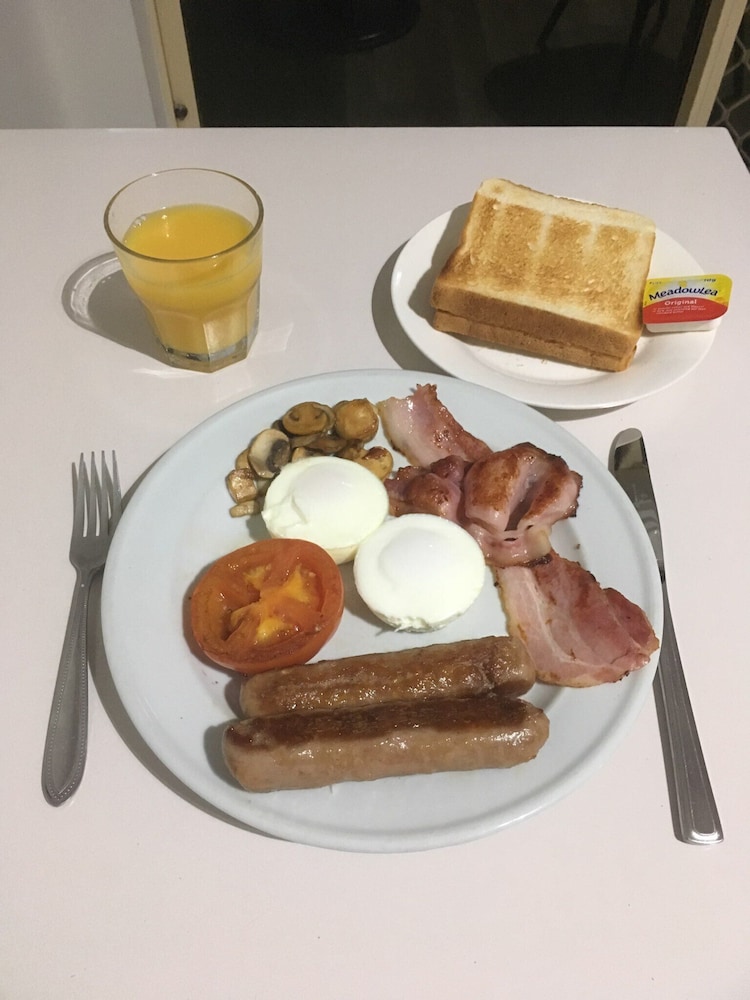 airport clayfield motel