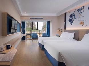 kyriad marvelous hotel yangshuo west street