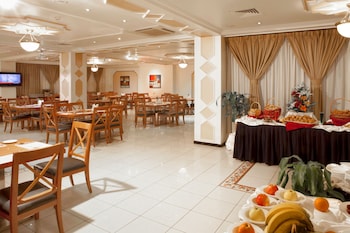 landmark hotel