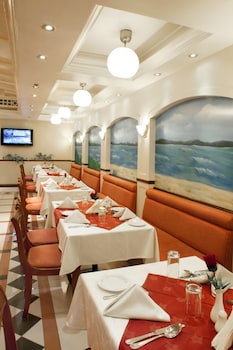 landmark hotel