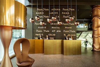 room mate aitana amsterdam