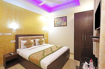 airport hotel red stone near igi airport delhi