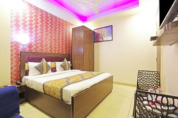 airport hotel red stone near igi airport delhi