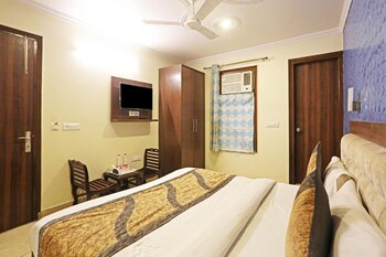 airport hotel red stone near igi airport delhi