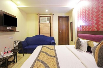 airport hotel red stone near igi airport delhi
