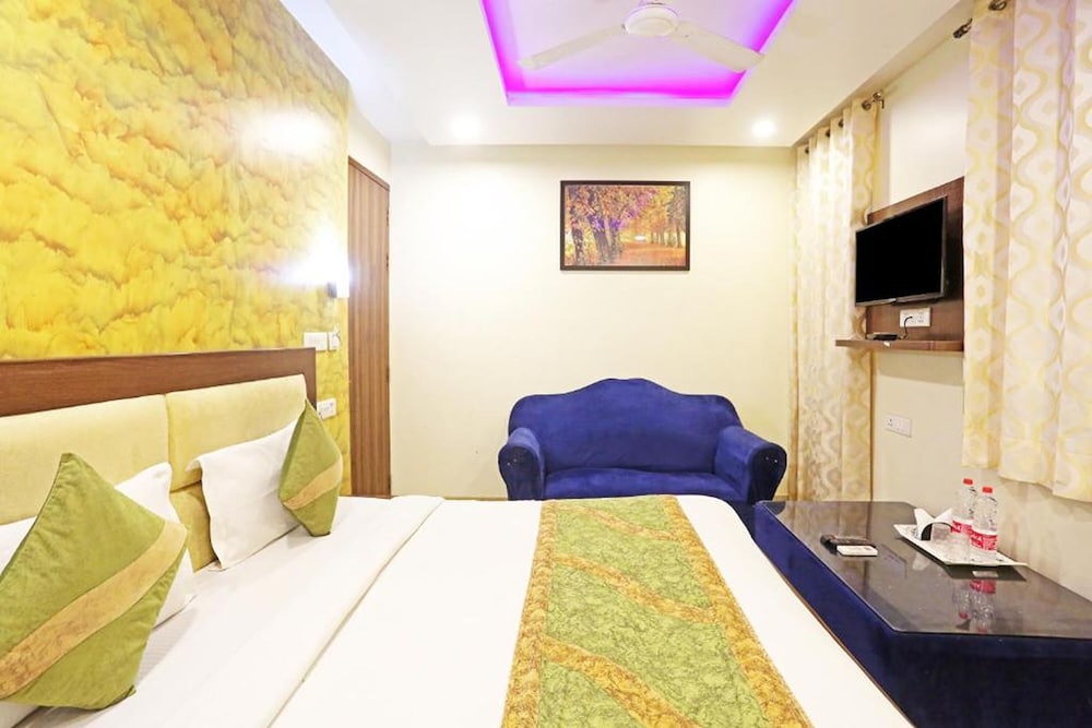 airport hotel red stone near igi airport delhi
