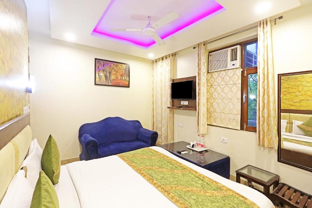 airport hotel red stone near igi airport delhi
