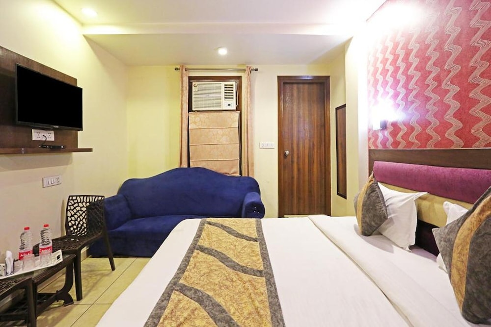 airport hotel red stone near igi airport delhi