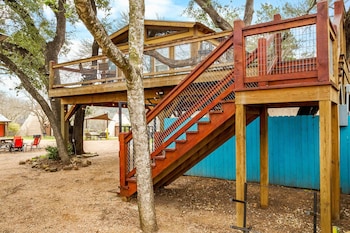 white buffalo 7 tipis on the guadalupe