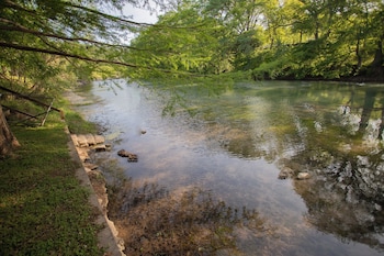 white buffalo 7 tipis on the guadalupe