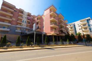 donantelo hotel vlore