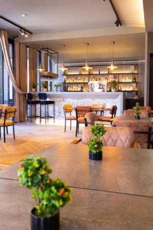 donantelo hotel vlore