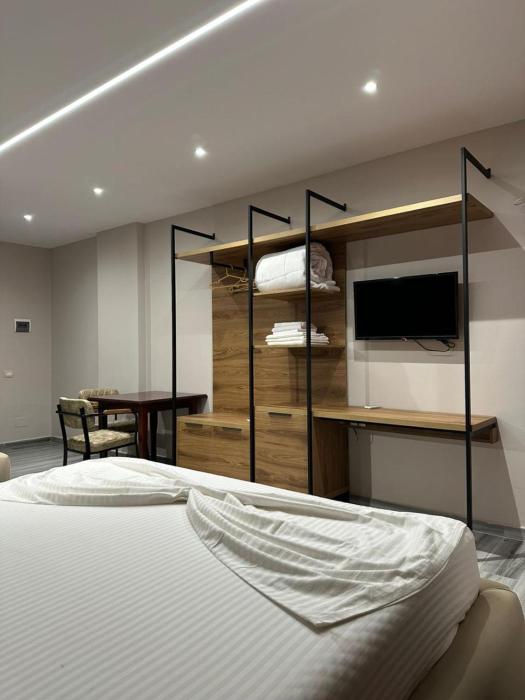donantelo hotel vlore
