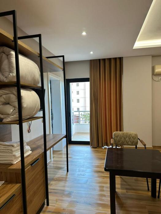 donantelo hotel vlore