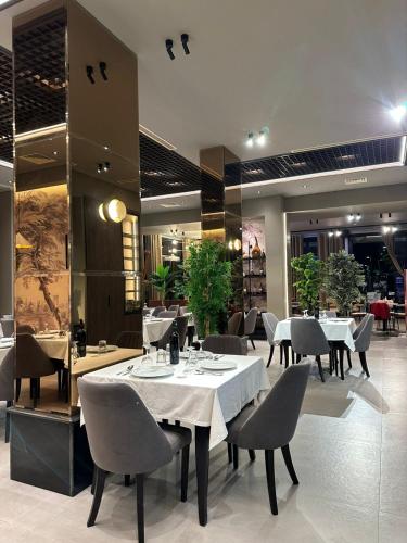 donantelo hotel vlore