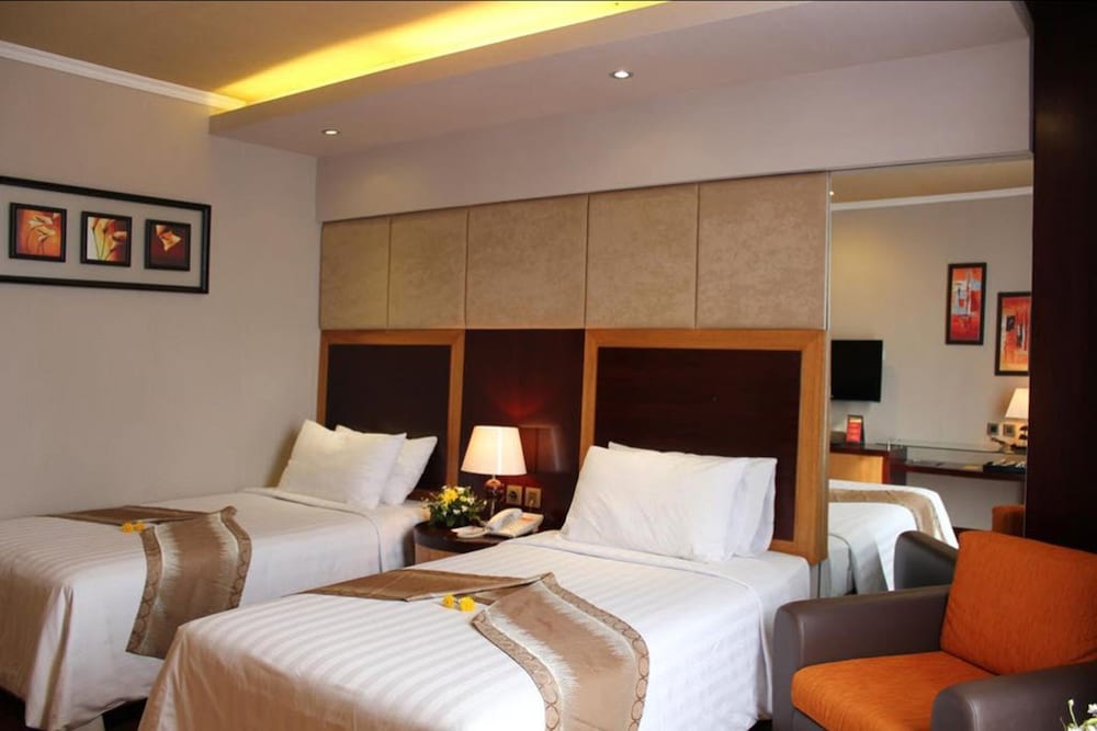 regents park hotel