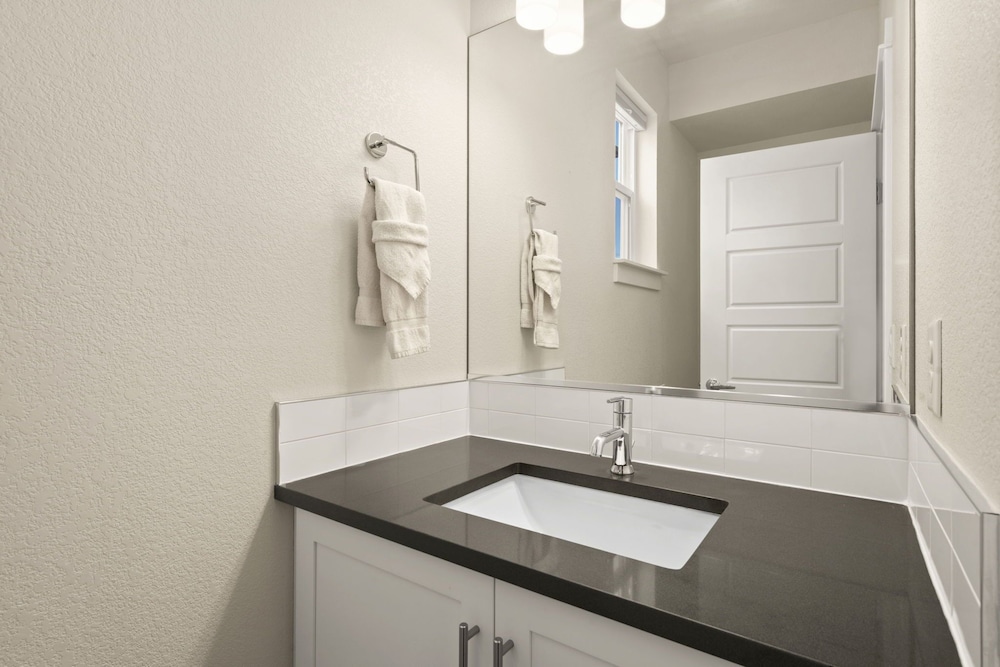 the colorado house in old town brewery district