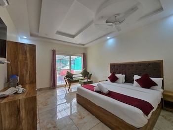 Hotel New Snow Palace,Mcleod Ganj>>Dharamshala,3 star