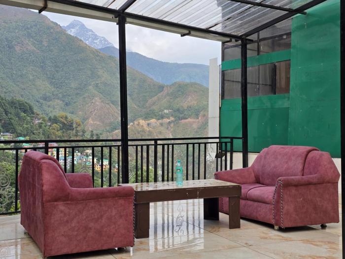 hotel new snow palace