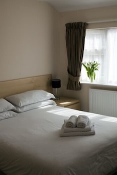 brentwood guest house