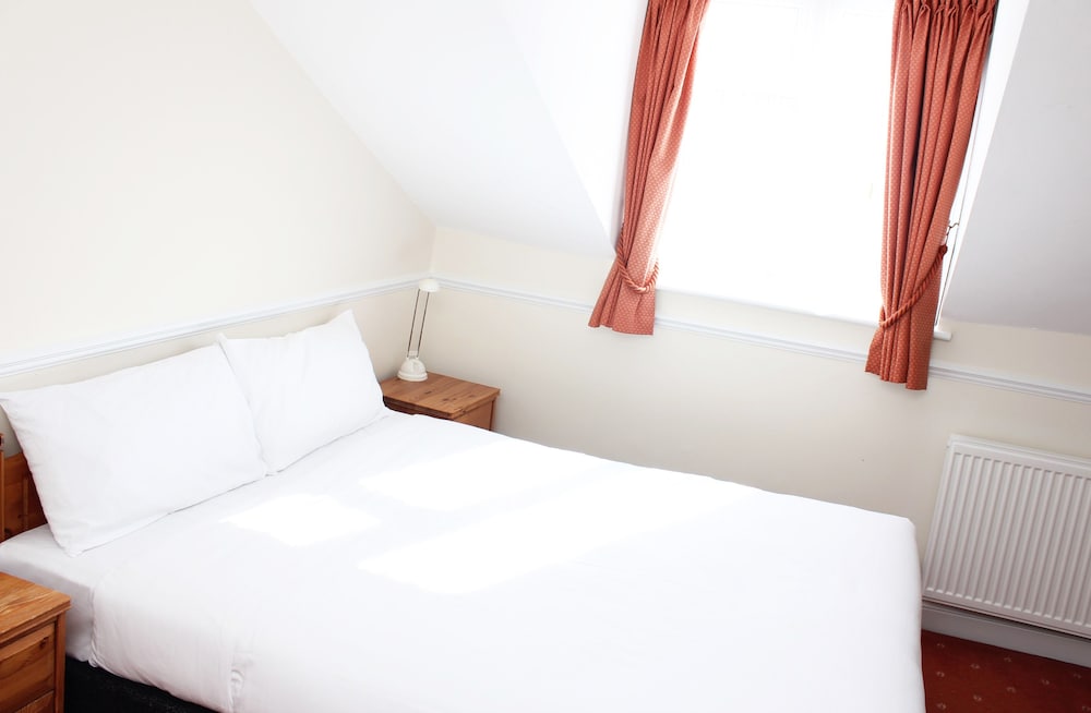 brentwood guest house