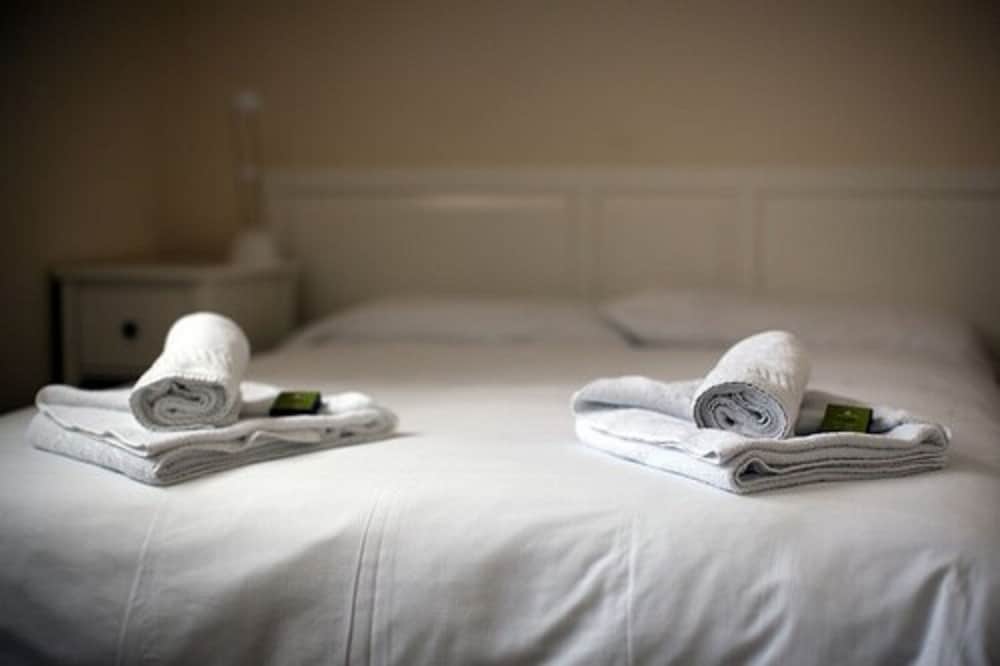 brentwood guest house