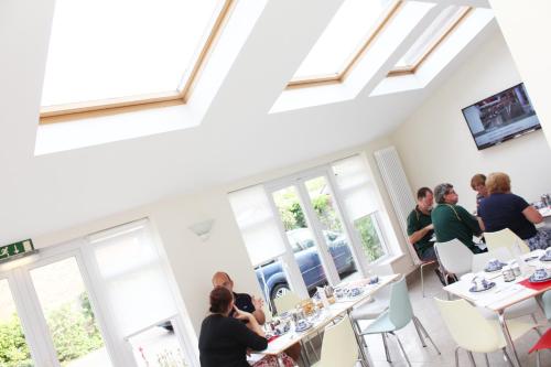 brentwood guest house