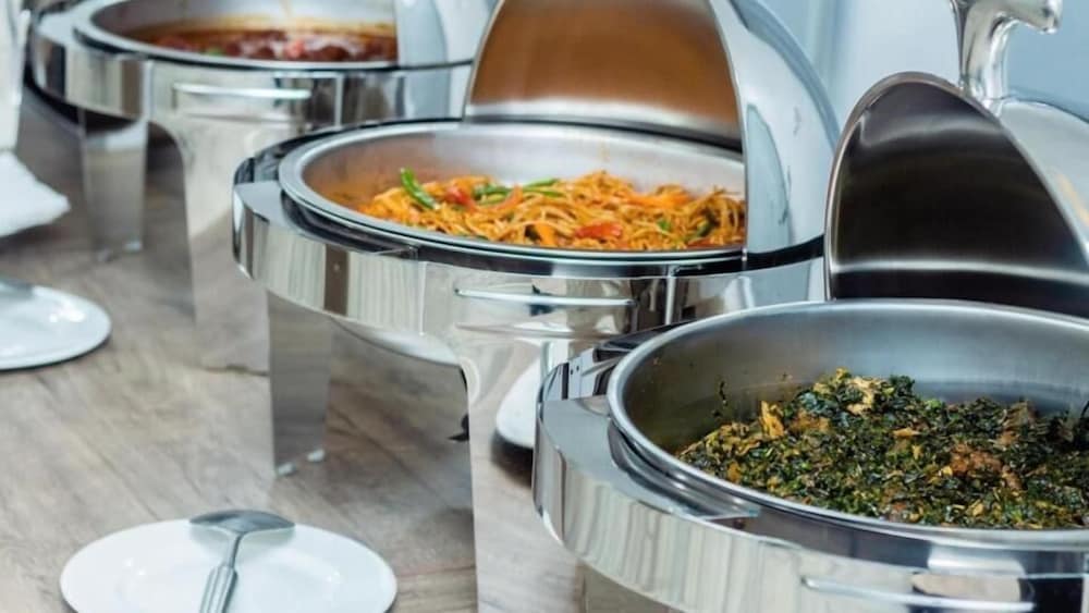 vichi gates hotel and suites