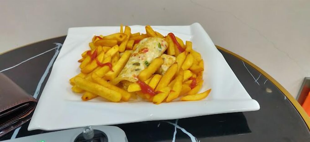 vichi gates hotel and suites