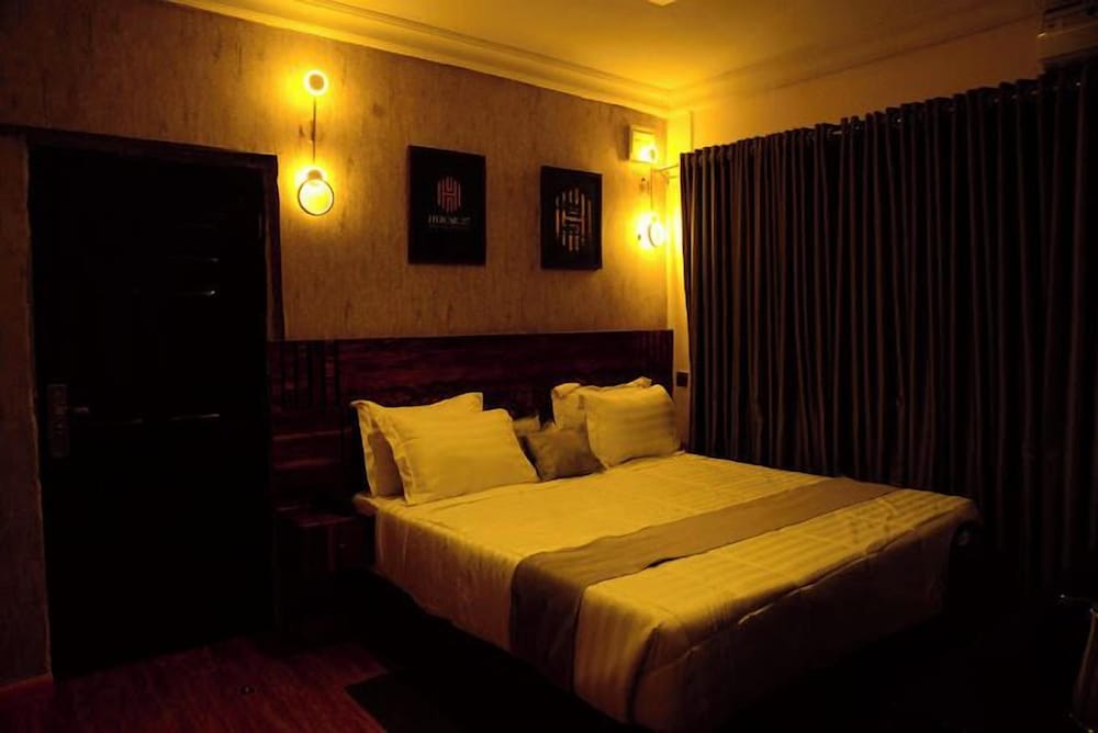 vichi gates hotel and suites