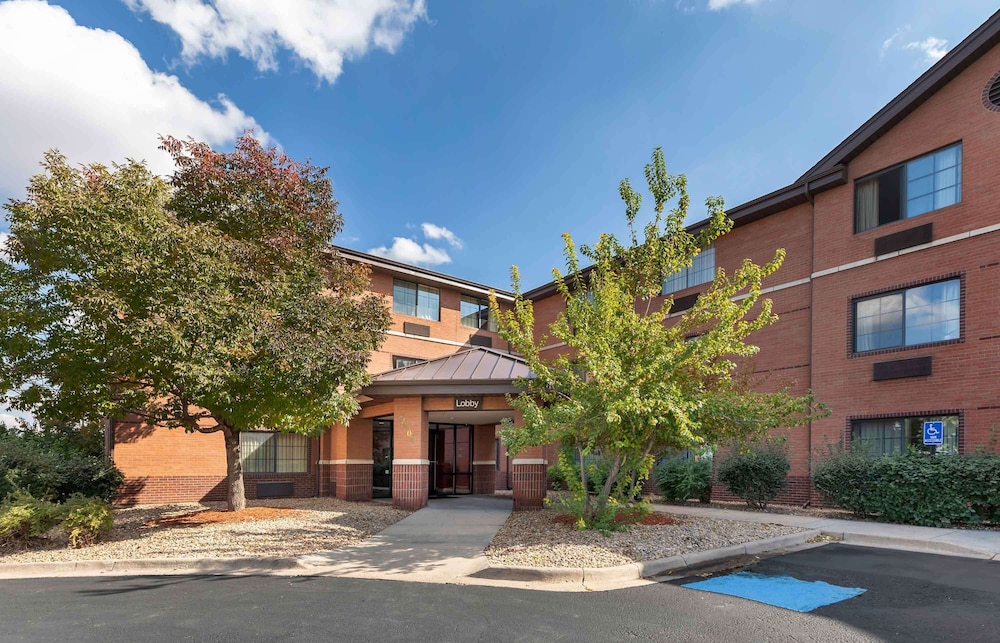 extended stay america select suites denver tech center south