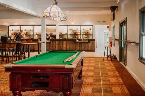 wallaby hotel