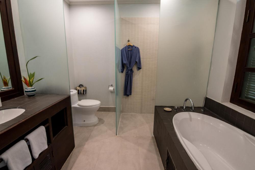 the apsara rive droite