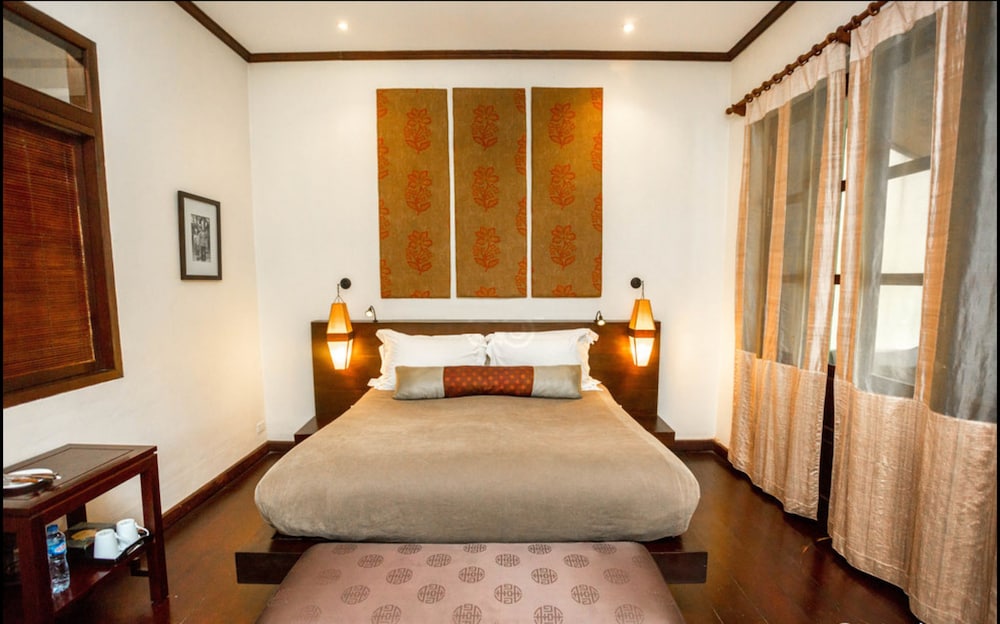 the apsara rive droite